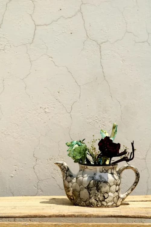 Fissures, effritement de parois, bruits… : signes normaux ou inquiétants ? Quand faire vérifier son logement par un professionnel du bâtiment ?